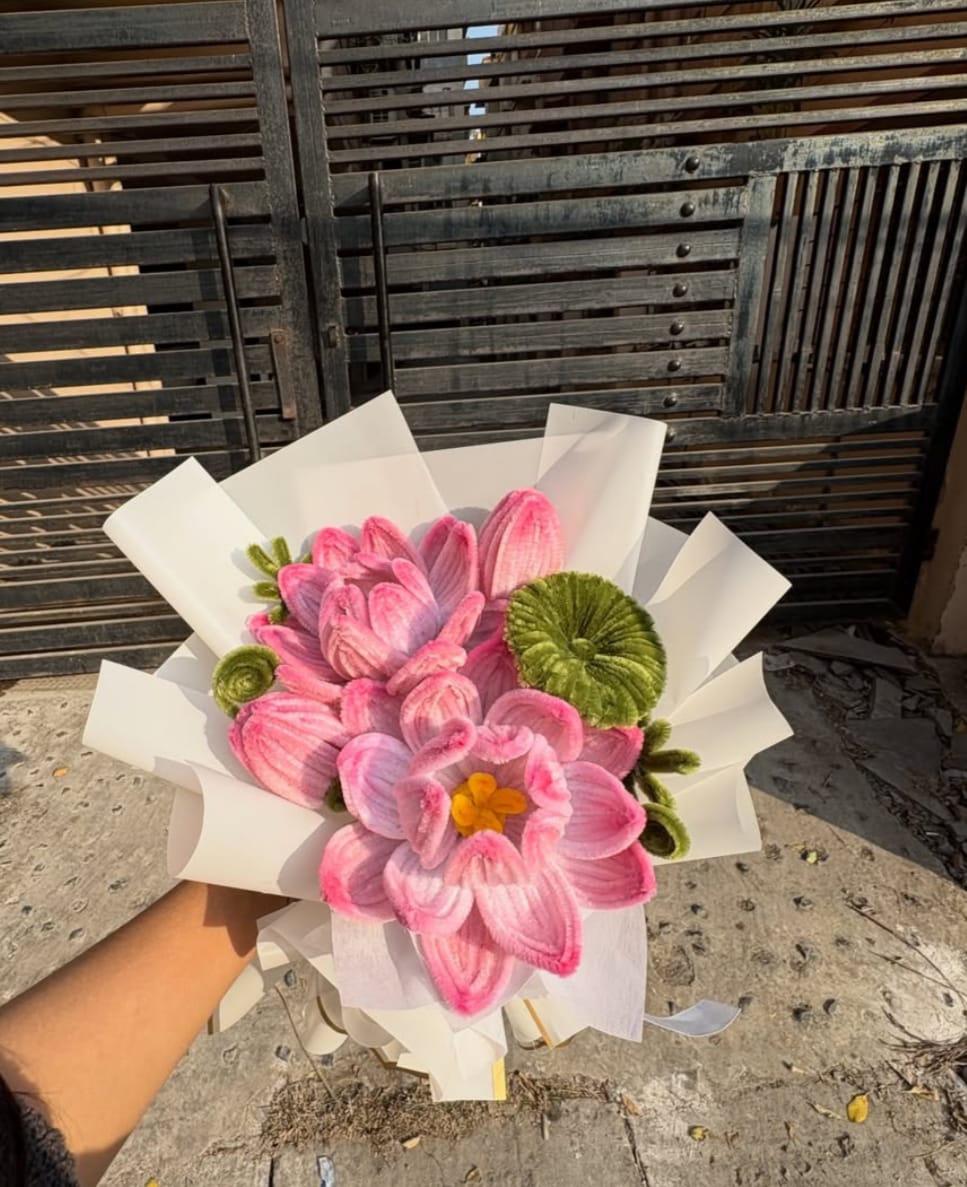 woven Bouquet (Gift pack)